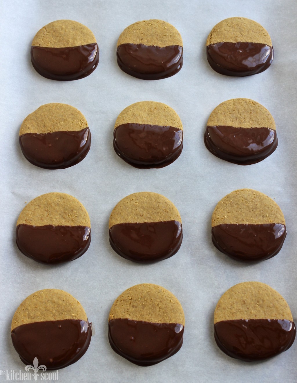 Moon Pies & Chocolate Dipped Graham Cracker Cookies The Kitchen Scout